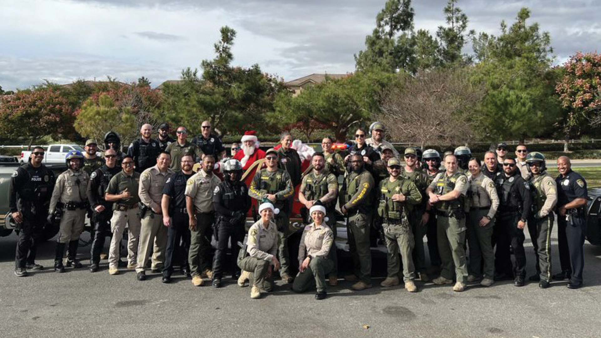 spreading-holiday-cheer-and-goodwill-5-Riverside-County-S-O